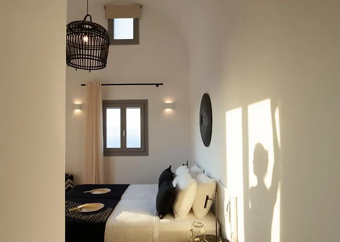 Absolute Paradise Santorini *