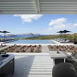 Absolute Paradise Santorini Akrotírion