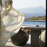 Absolute Paradise Santorini