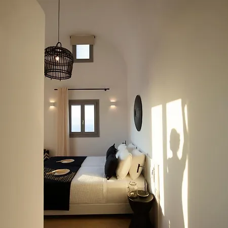 Absolute Paradise Santorini *