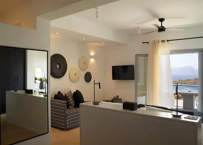 Absolute Paradise Santorini Apartment