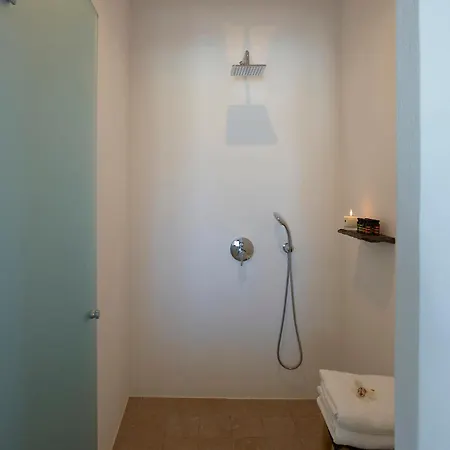 Absolute Paradise Santorini Akrotírion