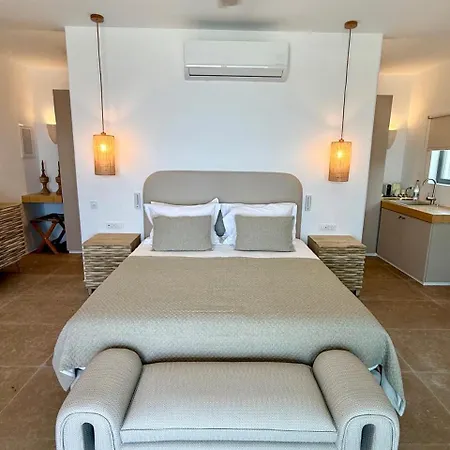 Апартаменты Absolute Paradise Santorini