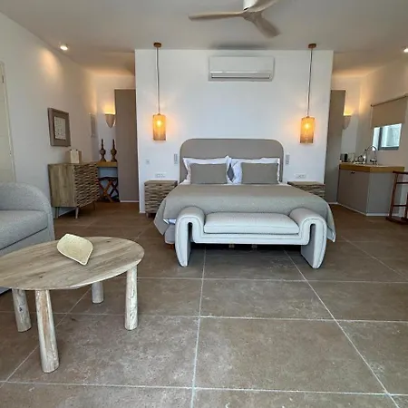 Absolute Paradise Santorini Апартаменты *