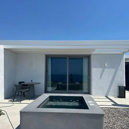 Апартаменты Absolute Paradise Santorini