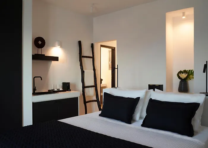 Absolute Paradise Santorini *